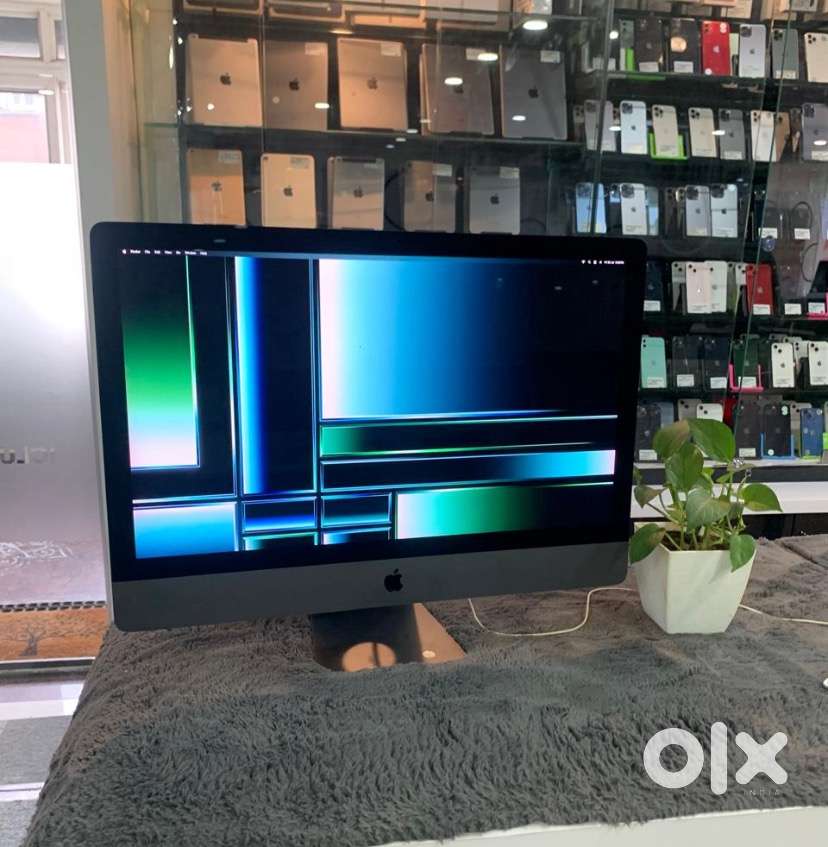Apple iMac Pro / 64GB / 1TB SSD / 27inch / 8Gb graphics / Bill / WRNTY