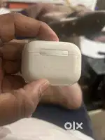 apple airpods