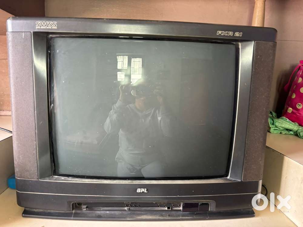 Silver BPL TV, Metallic Gray Finish, Screen Size: 29 Inch