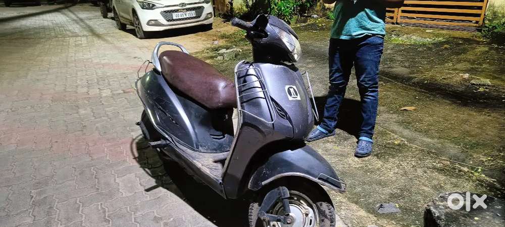 Well maintained conditioned running scooty
