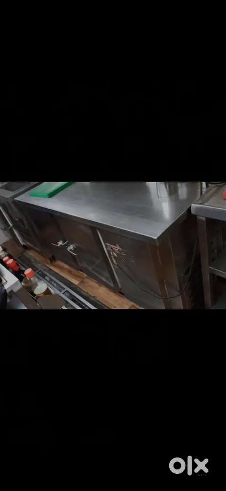 Full chinese and thai cuisine restaurant kitchen set up