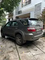 Toyota Fortuner 2010