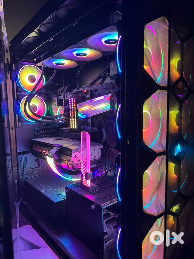 High End Gaming Pc Parts for sale  LG ultrawide 45” inch  RTX 4090