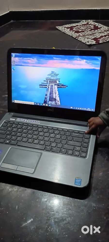 Dell touch screen laptop