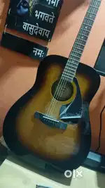 Yamaha guiter
