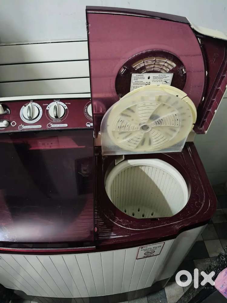 LG, SEMI-AUTOMATIC, IN PERFECTly WORKING CONDITION,