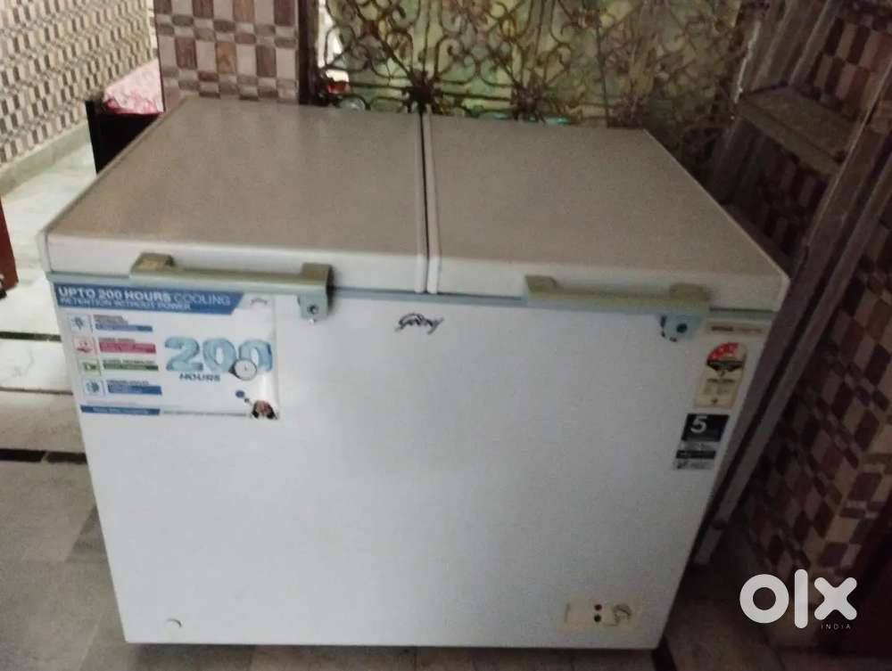 300 L godrej fridge