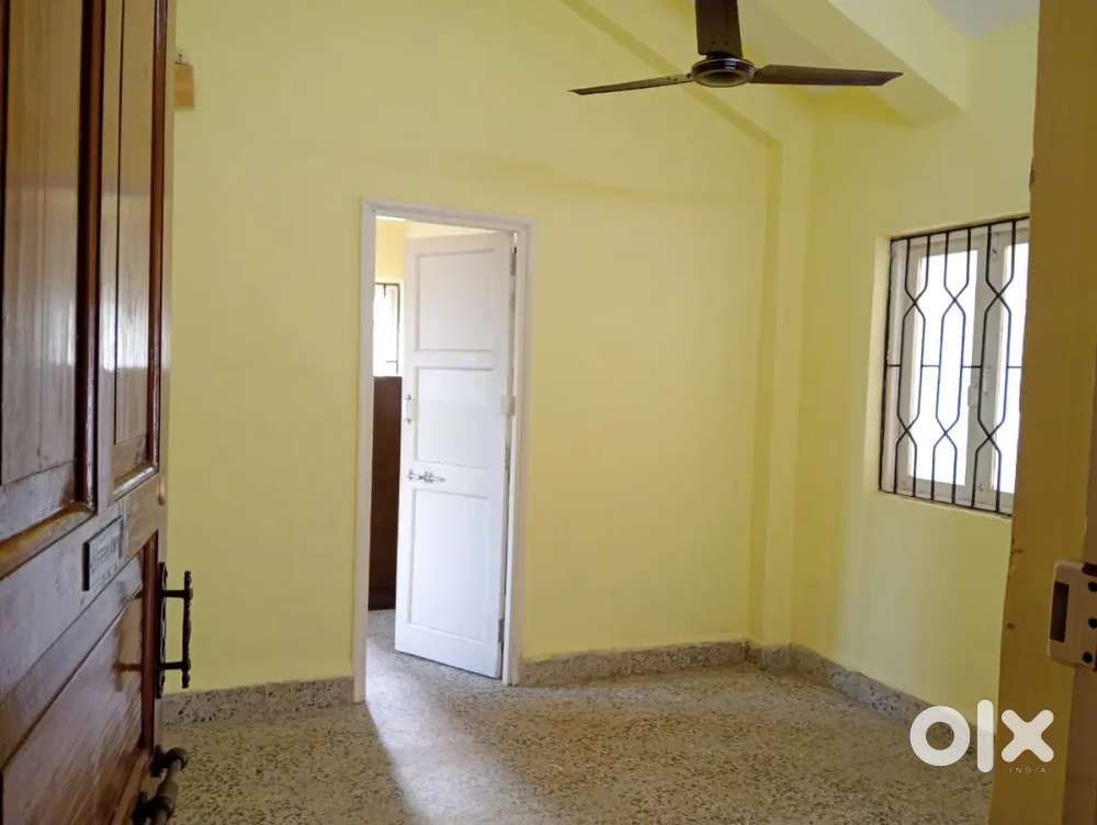 1 ʙʜᴋ ᴜɴꜰᴜʀɴɪꜱʜᴇᴅ ꜰʟᴀᴛ available ꜰᴏʀ ʟᴏɴɢ-ᴛᴇʀᴍ ʀᴇɴᴛ ɪɴ ᴄᴀʟᴀɴɢᴜᴛᴇ