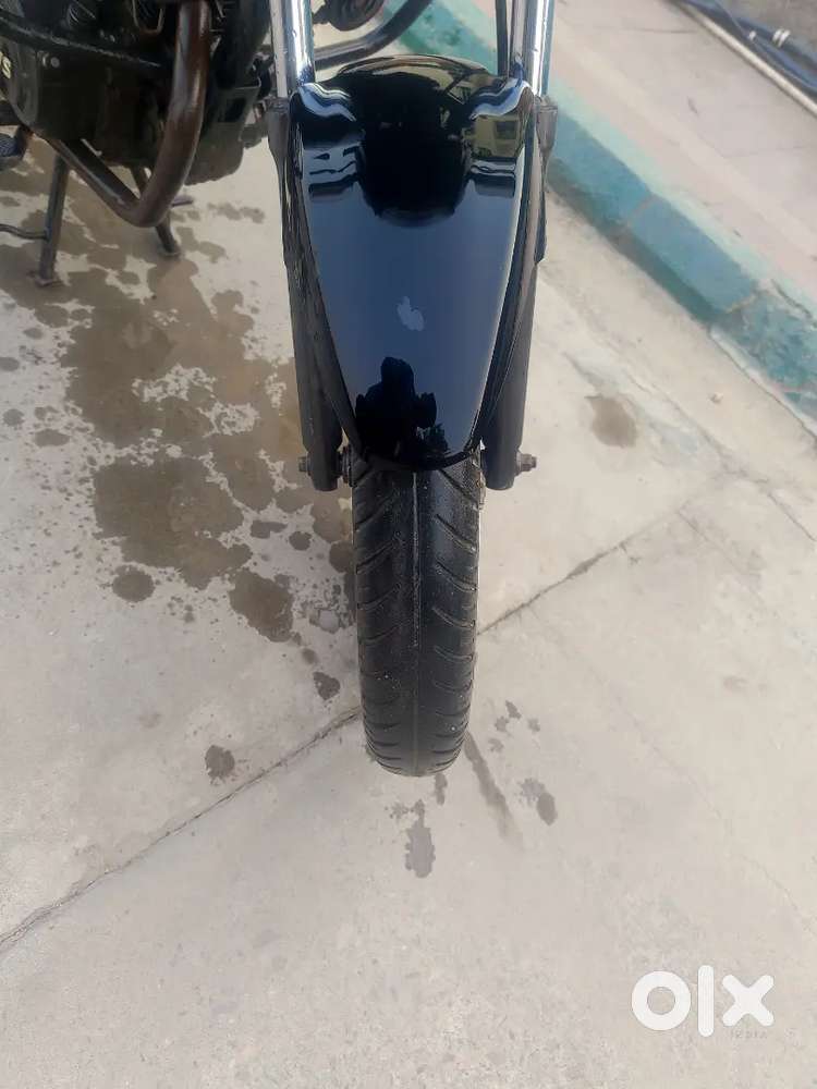 Gadi mai koi dikkat nhi h self se start h tyare dono nye h