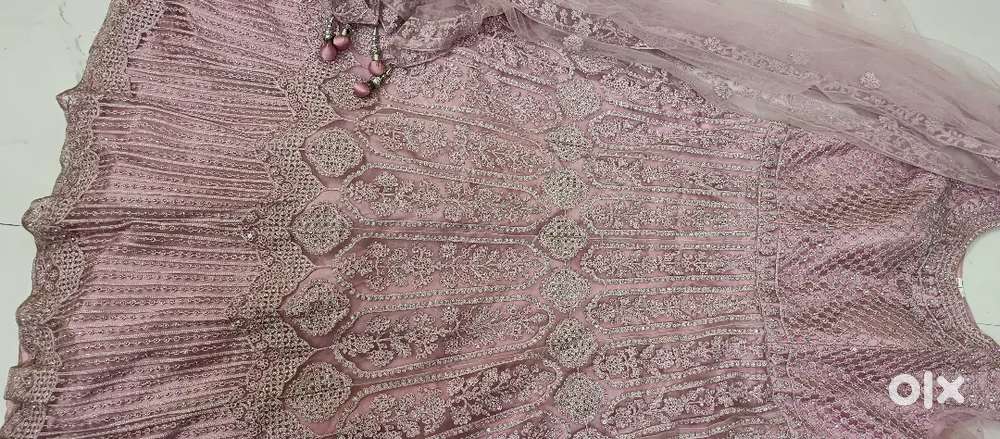 Elegant Pink Party Wear Gown – Excellent Condition gown