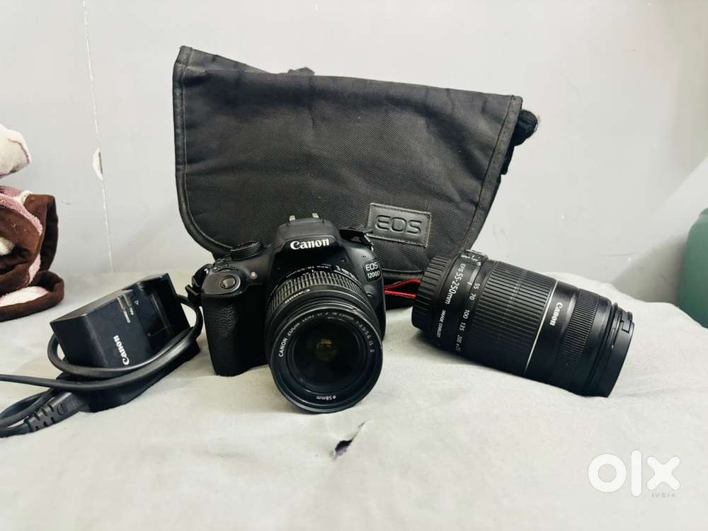 Canon 1200 D  with 55-250 mm lens  with Bag charger Memory