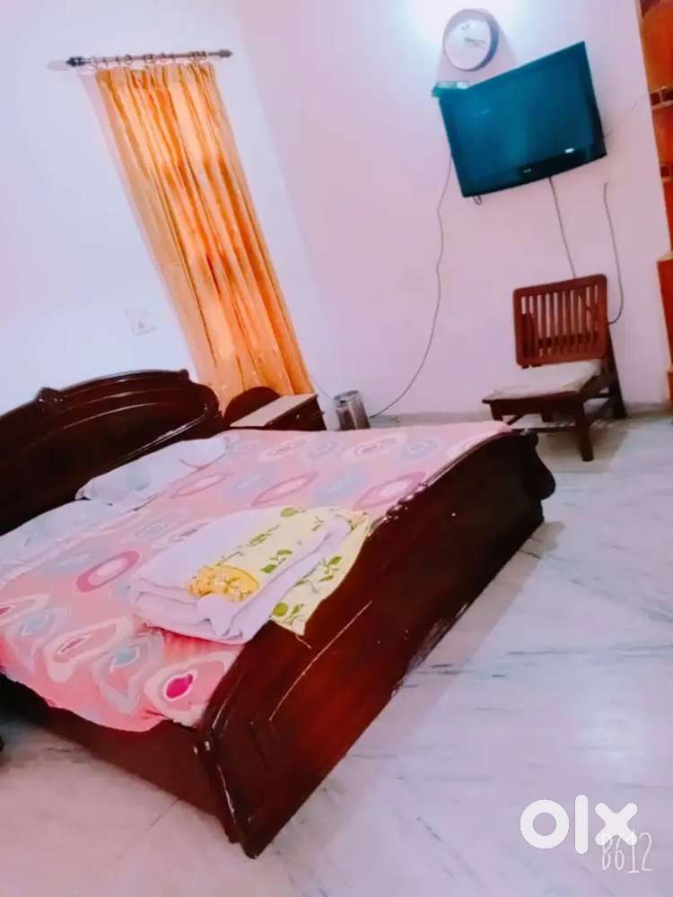 Owner Free1AC One Room Set Full Furnished Full independen Brokerage50%