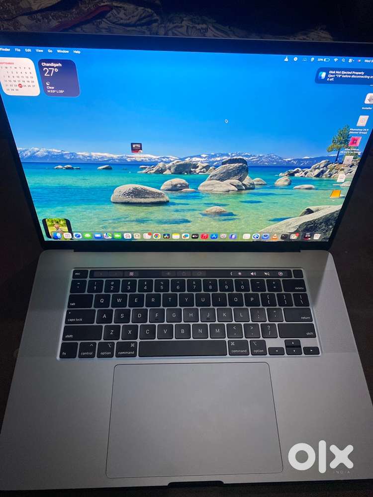 Apple i9  16 inch Macbook 32GB RAM  1TB SSD