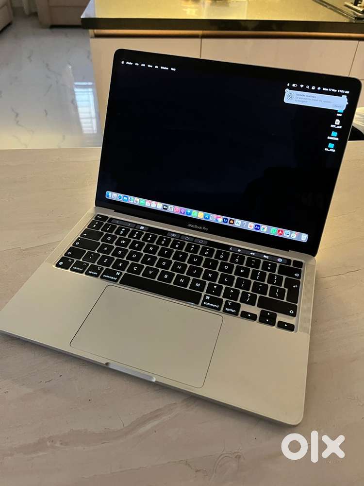 macbook pro m2 8gb 13 in 2022