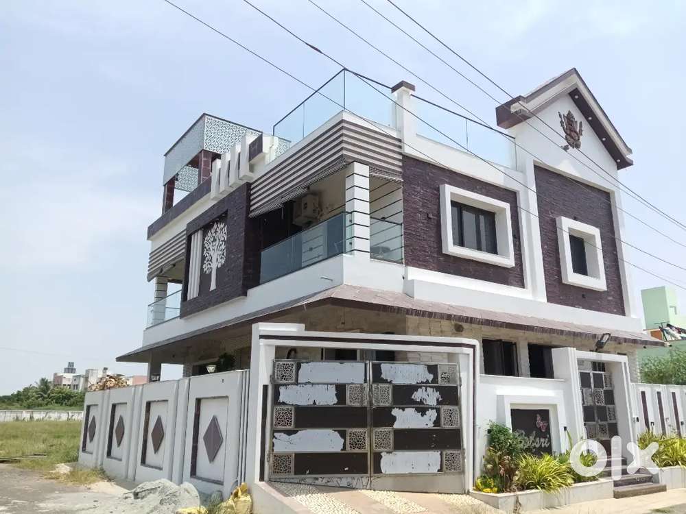 Plots for sale @ Near omini bus stop