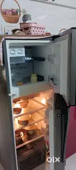 Whirlpool double door fridge