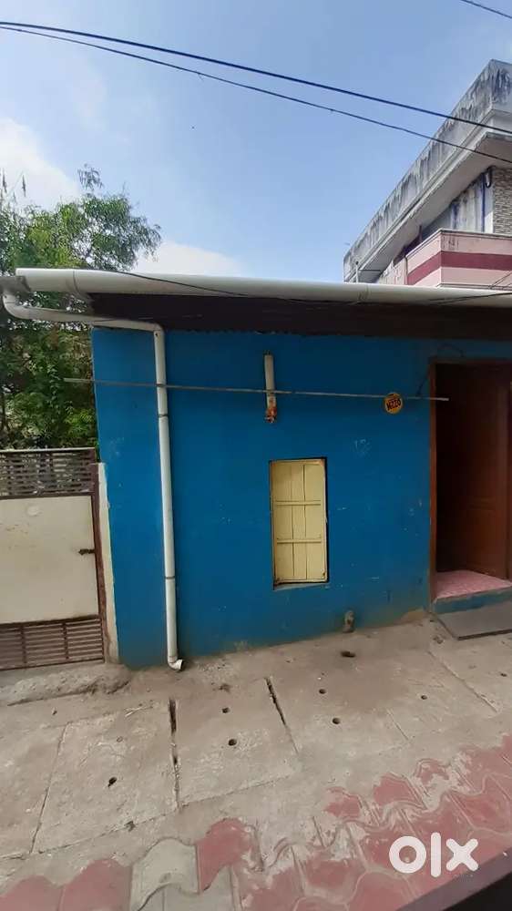 Small house for rent karamana