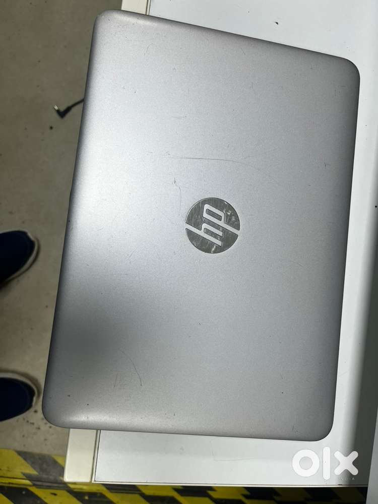 HP elitebook 820 G3 i5 processor