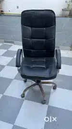 Executive Chair
