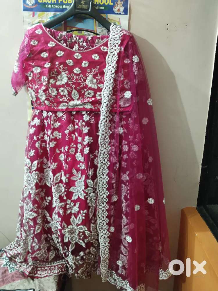 Lehenga in mejanta colour