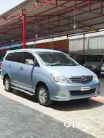 Toyota Innova 2.5 V 7 STR, 2010, Diesel