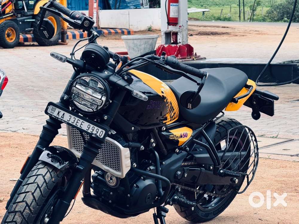 ROYAL ENFIELD GUERRILLA 450