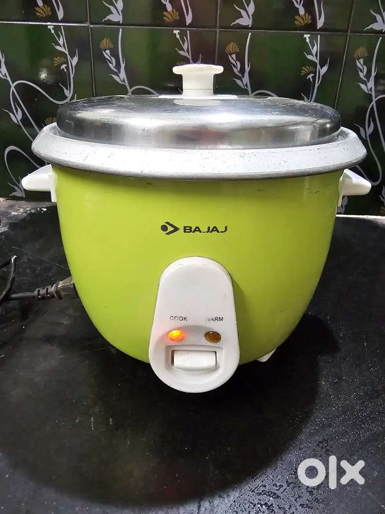 Bajaj Majesty rice cooker