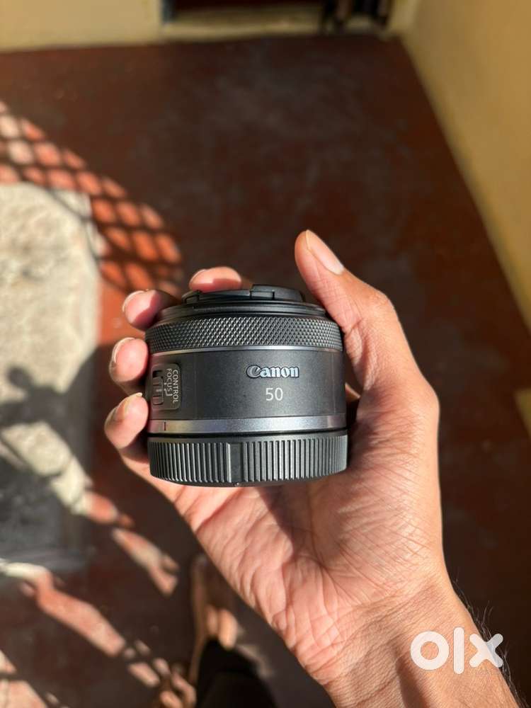 RF 50mm f1.8 lens