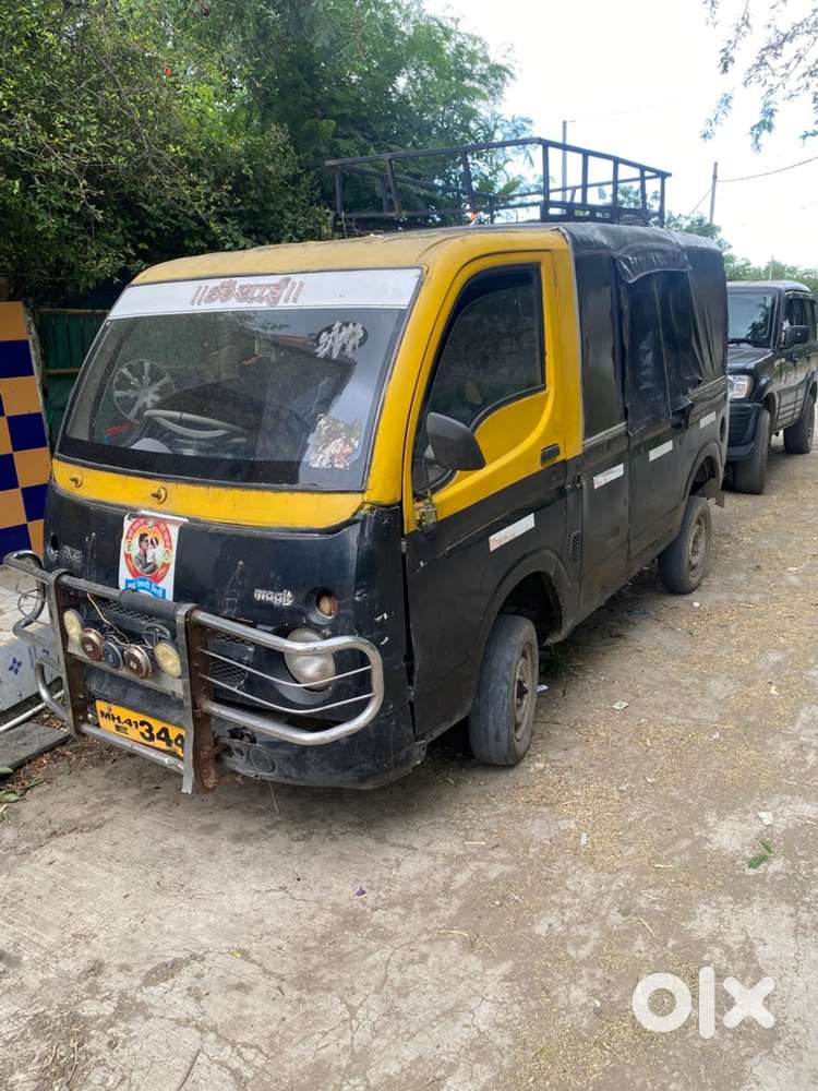 Tata Magic Taxi