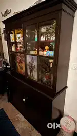 For Sale: Vintage Classic Crockery Unit