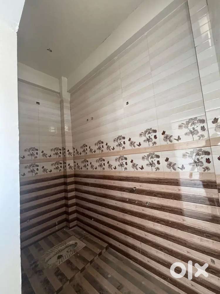 Room rent pe available hai Nakhas khona Prayagraj Junction