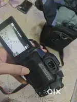 Canon R 50 Body With Kit Lense, Battery