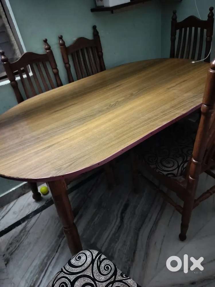 6 seater dining table