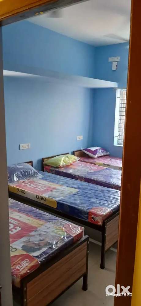 Co stay Mens hostel navalur new building