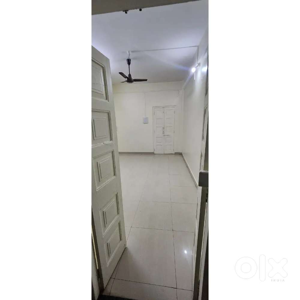 Single or double occupancy for girls