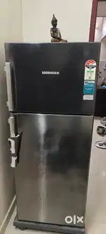 LIEBHERR FRIDGE WITH AUTO DEFROST