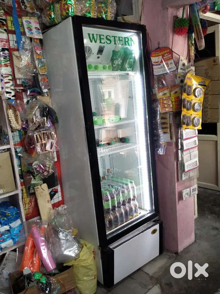 WESTREN 500 litres glass display Fridge. Is in Good Condition..