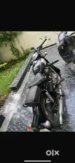 Bullet Classic 350 Black