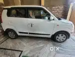 Maruti Suzuki Wagon R 2022 showroom condition.