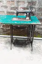 Singer Balck sewing machine, Condition very good