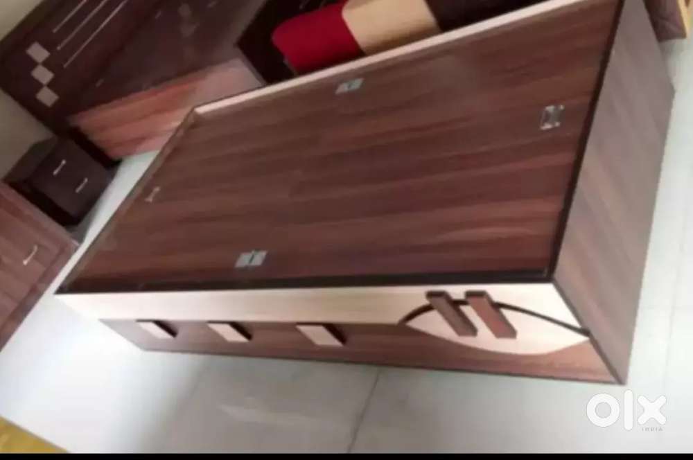Box sety/DIWAN BED  NEW