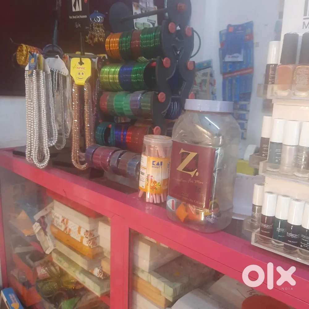 Wanted ladies staff for fancy shop