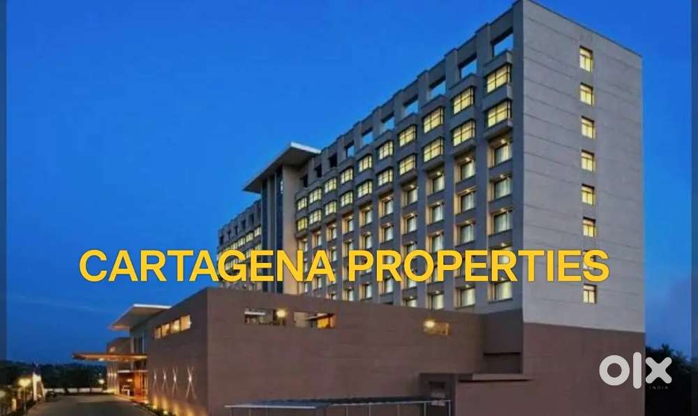 4 STAR LAKE VIEW BAR HOTEL, ERNAKULAM CITY, PRIME LOCATION