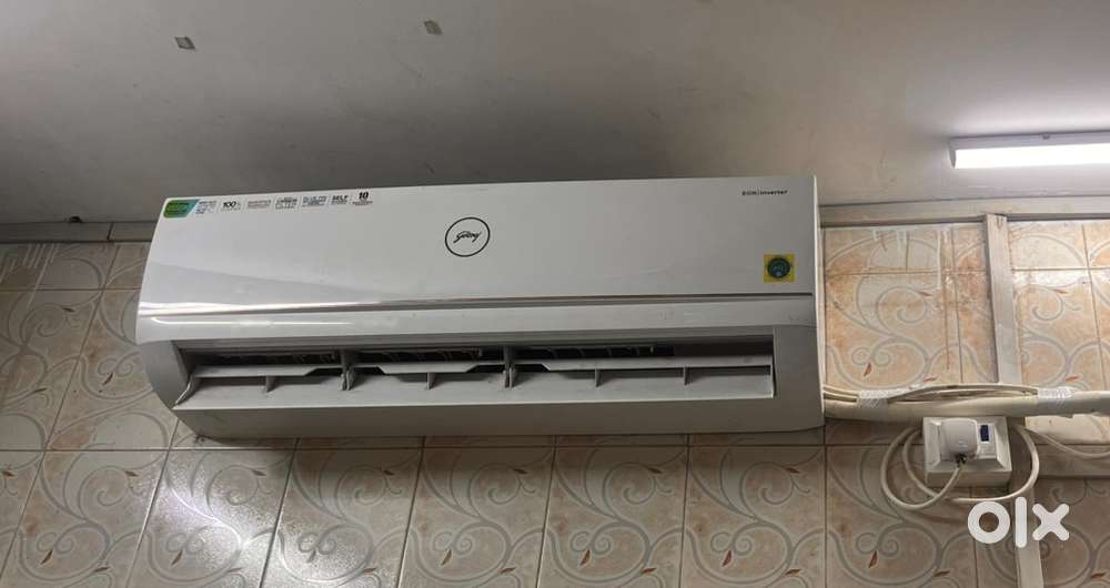 Goodrej 1.5Ton 3 star inverter Ac