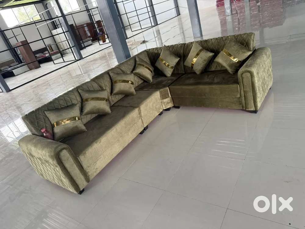 Sofa 5 sitter/3 sitter/corner /3+2 Dining table