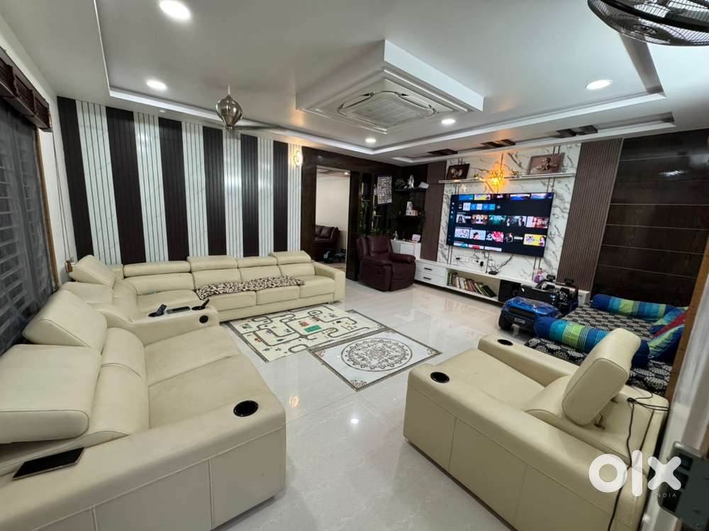 (ID GNT04)Luxury 4 BHK Flat for Resale3150 sft116 sq yards2.25 c