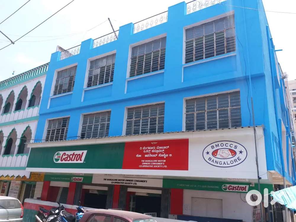 1st Floor Commercial space for rent