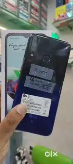 LG W31 plus 4/128GB in good condition only fingure print not working