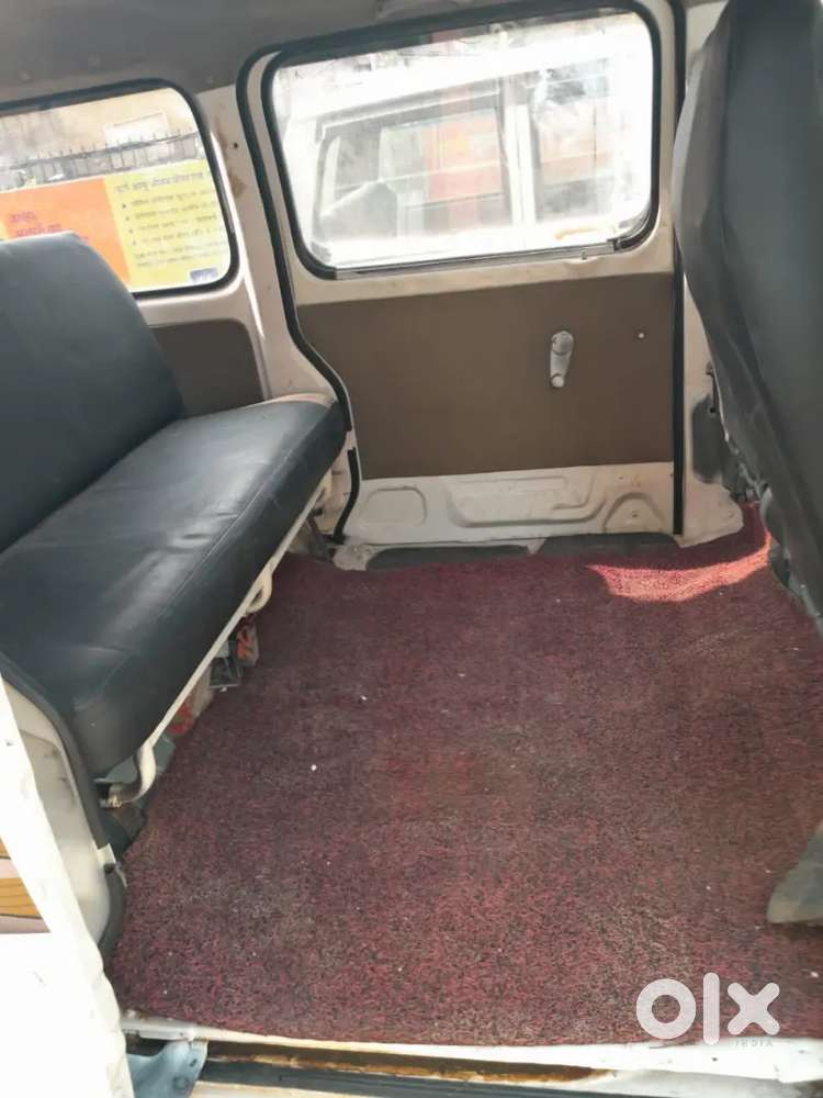 Maruti Suzuki Eeco very good condition petrol+cng