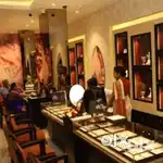 URGENT HIRING FOR JEWELLERY SHOWROOM APPLY FRESHERS AND EXPERIENCE